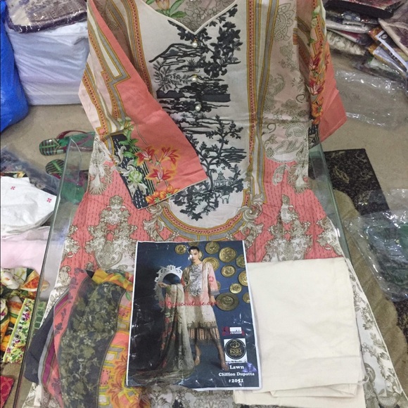 Stitch three piece - Picture 5 of 8